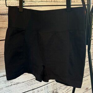 Ribbed Bike Short